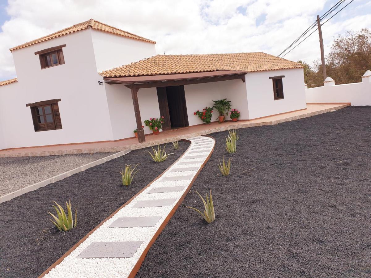 Villa Las Palmeras Antigua  Exterior photo